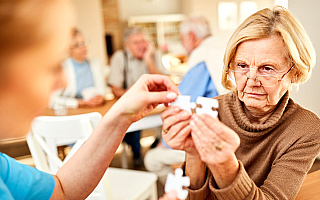Prawie 360 tysięcy Polaków ma Alzheimera. Choroba najczęściej dotyka kobiety